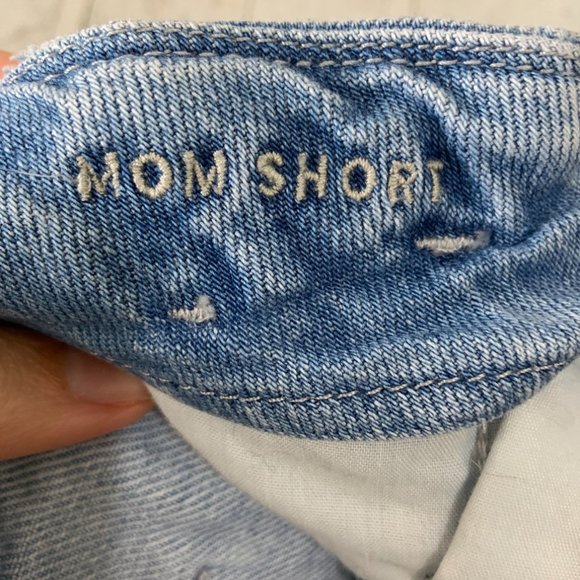 American Eagle Mom Jean Shorts 0 Button Fly - Picture 3 of 7